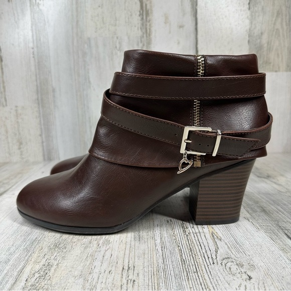 THALIA SODI Tully Women's Brown Strappy Buckle Accent Bootie #1004 - Picture 1 of 12